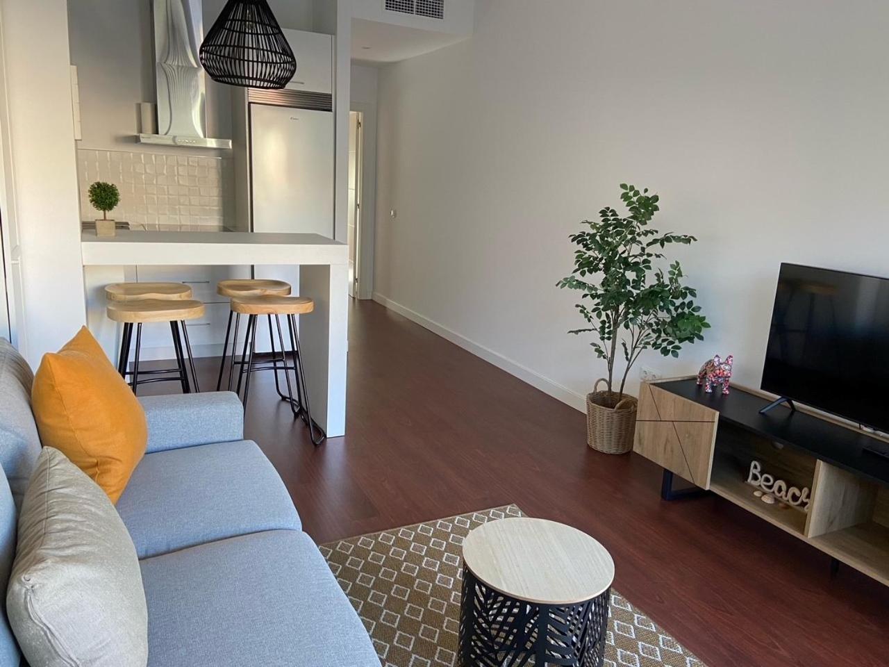 One Bedroom Flat In The Centre Of Lejlighed Torremolinos